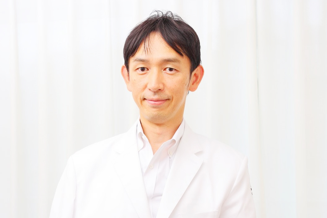 理事長　菅　泰博